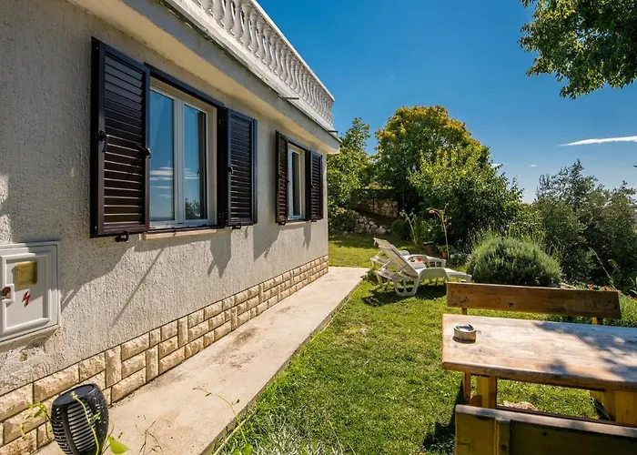 Gemütliches Apartment In Stara Baška Mit Wlan