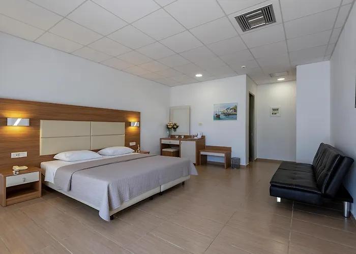 Royal Bay Suites