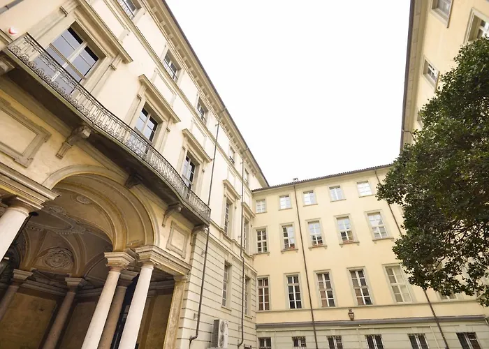Top Living Apartments - Torino Centro