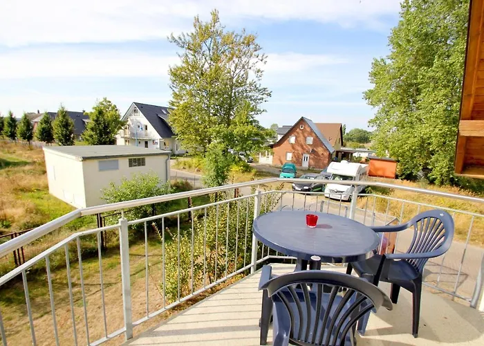 F-1010 Strandhaus Moenchgut B&B Doppelzimmer Nr 35
