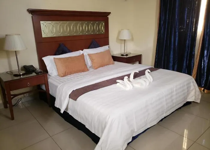 Ras Dika Hotel