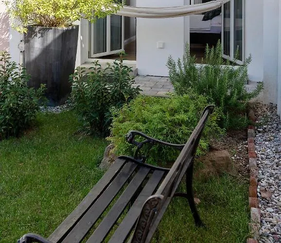 Stilvolles Garten-Appartment im Kurgebiet