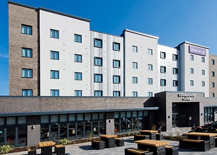Premier Inn West Bromwich Town Centre