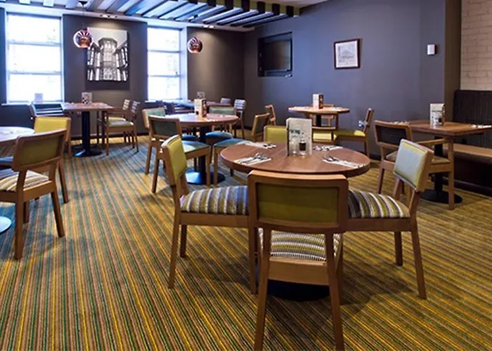 Premier Inn Chesterfield Town Centre