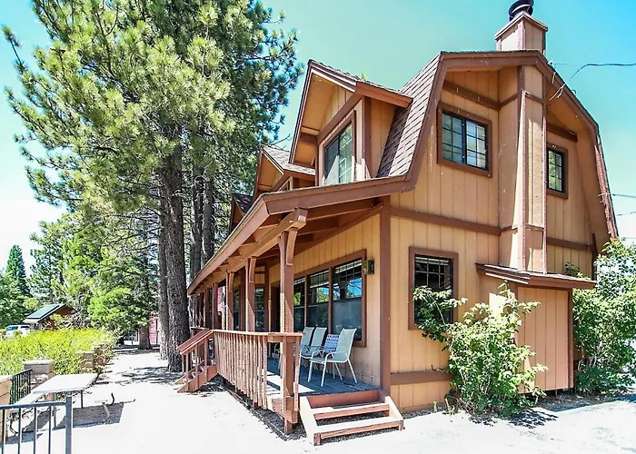 Breezy Estate Two Cabin Lakefront Group Combo By Big Bear Vacations