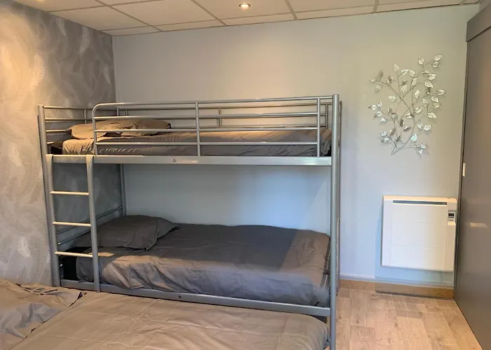 Centre De Vacances Hotel Caplandes
