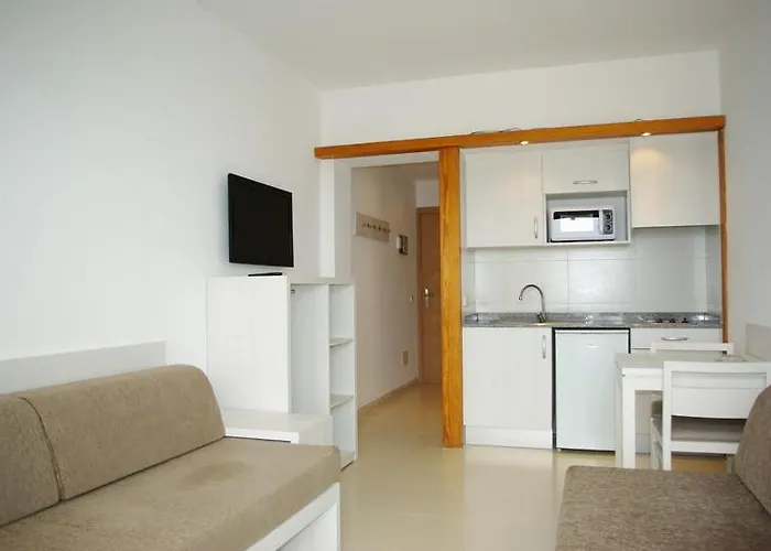 Apartamentos Embat