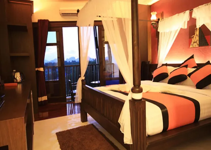 Dee Andaman Hotel