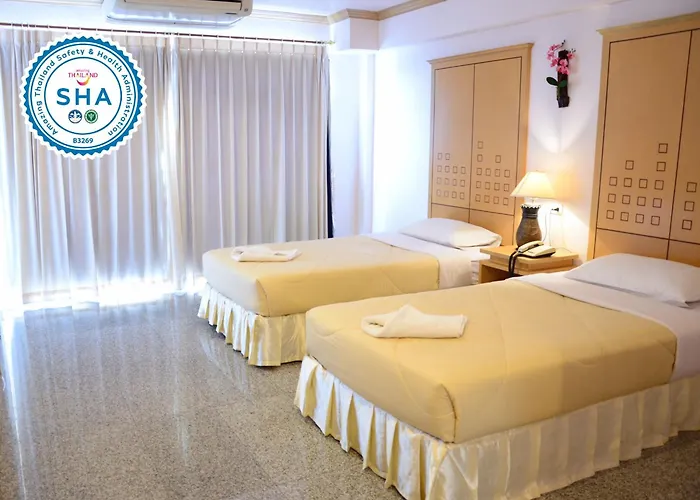 Maneerote Hotel