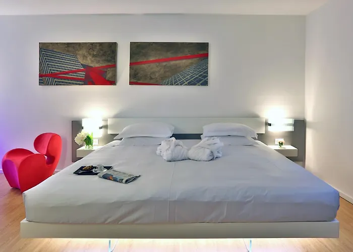 Urban Hotel Design