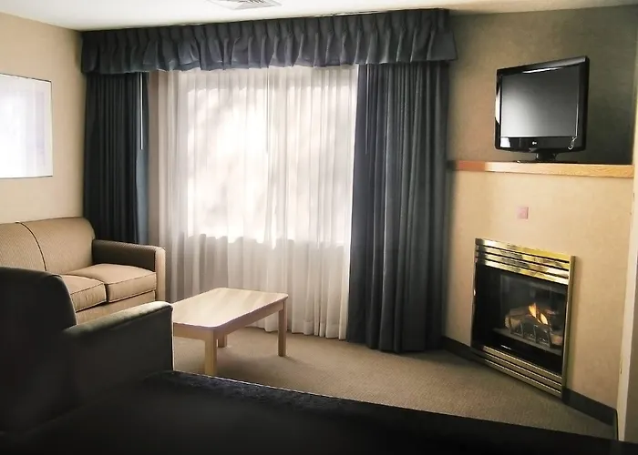 Ramada By Wyndham Toms River