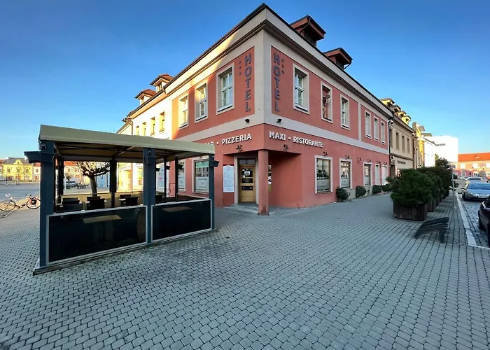 Hotel Maxi