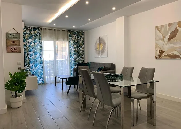 Tulipanes Benalmadena - Parking Privado