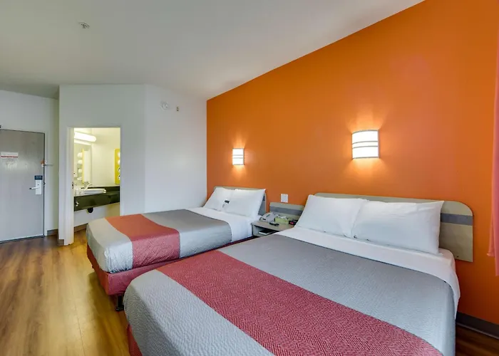 Motel 6-Brampton, On - Toronto