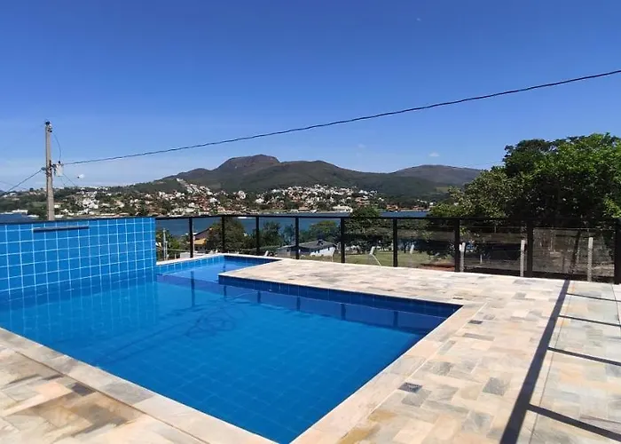 Casa com vista incrível para o Lago de Furnas