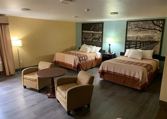 Super 8 By Wyndham Richmond