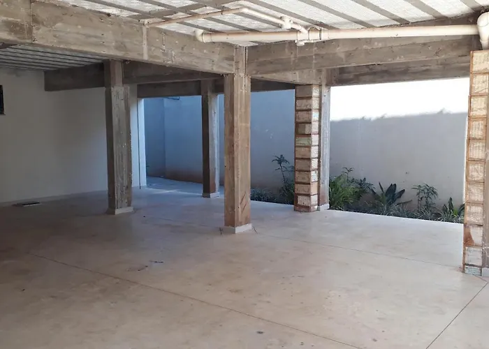 Studio Central IV