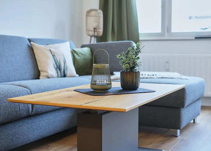 Topeingerichtete große 2-Zimmer Wohnung