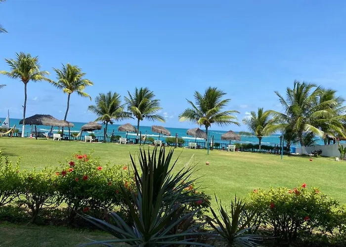 O paraíso em um flat à beira-mar de Carneiros