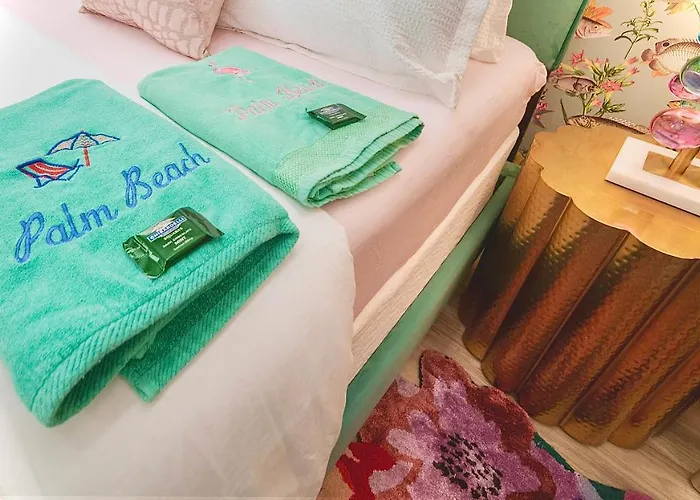 King Bed Mermaid Suite - Heart Of Palm Beach, Free Parking Included