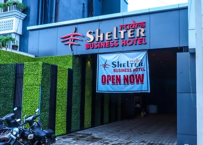 Rudra Shelter Business Hotel