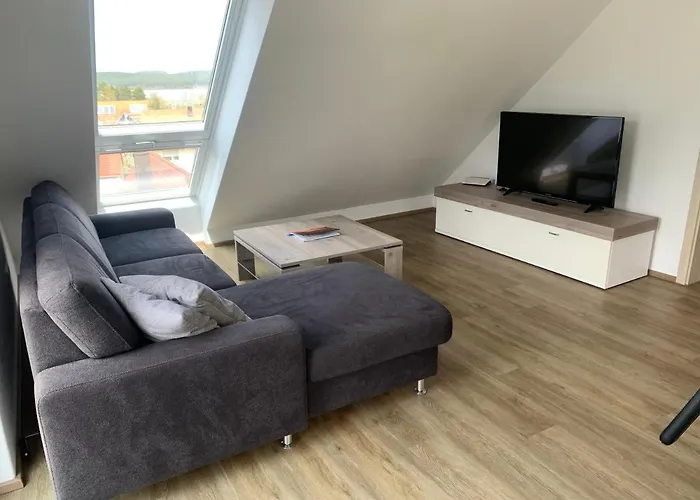 Sonniges 4 **** DG-Apartment mit Aufzug+Seeblick