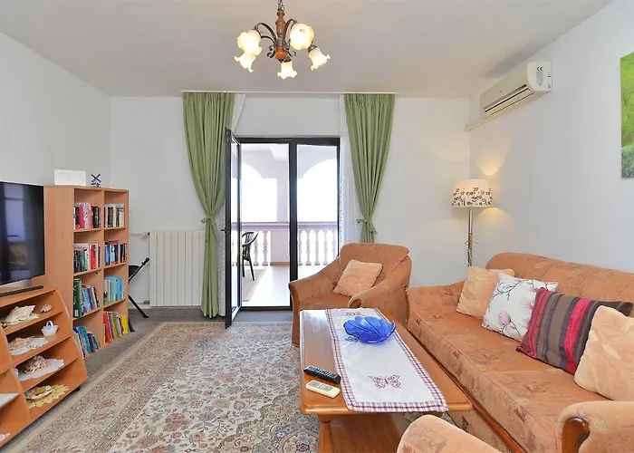 Apartments Anka 1223