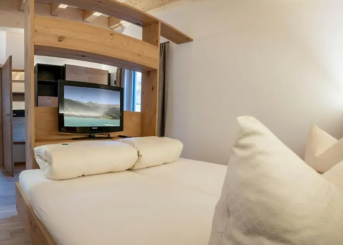 ROSENHOF- Premium&Landhaus Apartments&Wellness&Erlebnisbauernhof