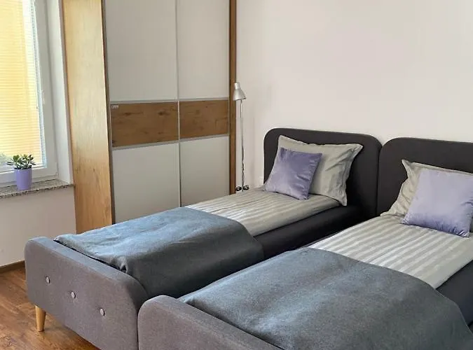 Maximo Apartments - Free Parking