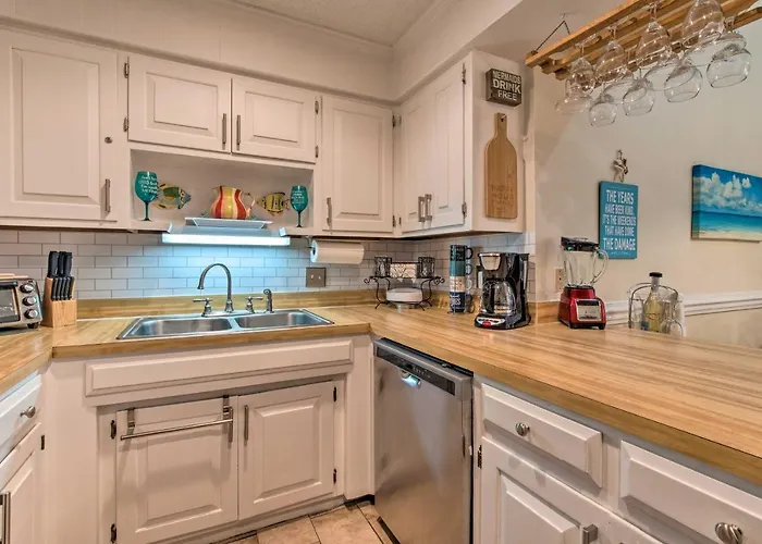 Topsail Beach Oceanfront Oasis W/ Stunning Views!