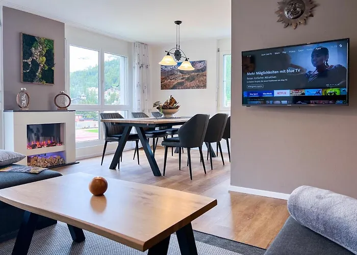 swissme - 100qm - Balkon - 2 Bäder - Parkplatz - Fußbodenheizung
