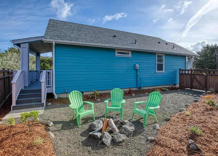 Coral Beach Cottage