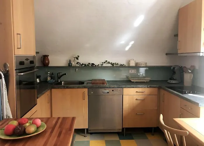 gemütliche Ferienwohnung auf 2 Etagen mit Dachterrasse