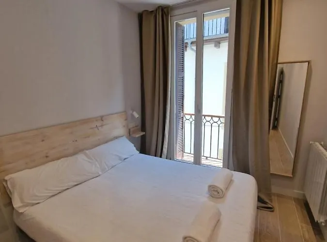 Beach Break Guesthouse - Self Check-In San Sebastián
