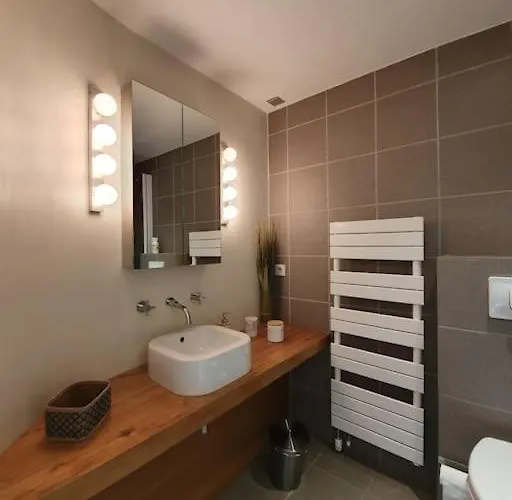 Appartement Marquise de 110m2 avec vue et sauna à 10 min des pistes