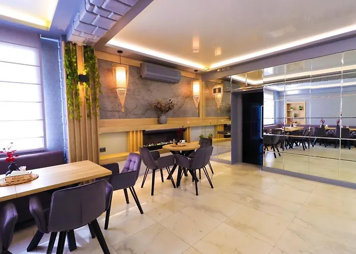 Altin Palace