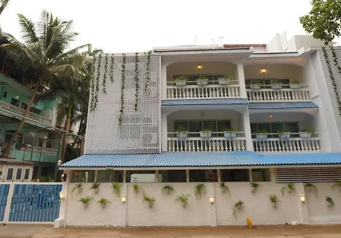 Zone Connect By The Park Calangute