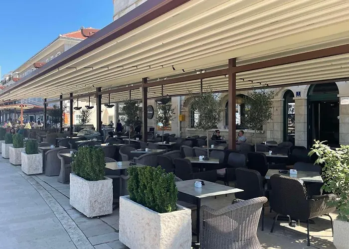 Hotel Astoria