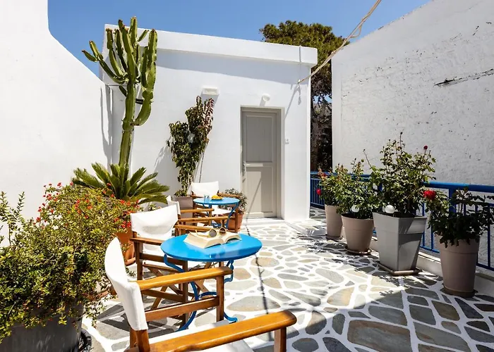 Hotel Dina