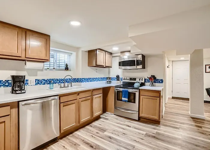 Sloans Lake Getaway - Basement Apartment Near Broncos And Downtown Denver