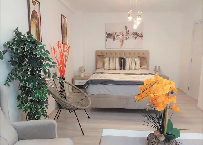 City Lux Apartments