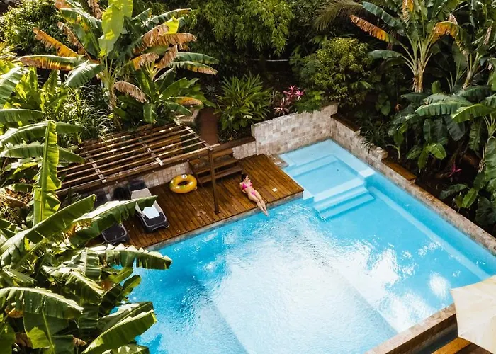 Manurii Garden - Adults Only