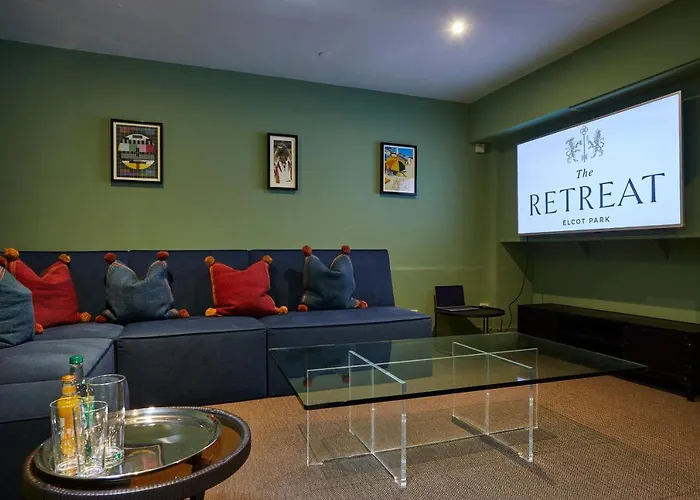 The Retreat, Elcot Park