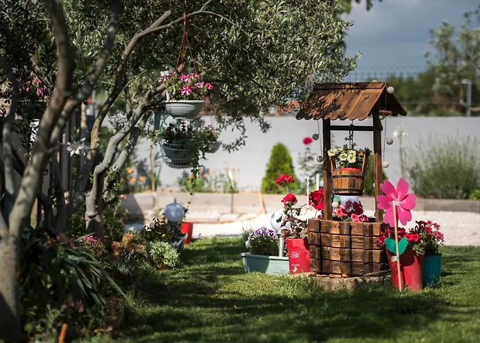 Apartmani Plavi Val