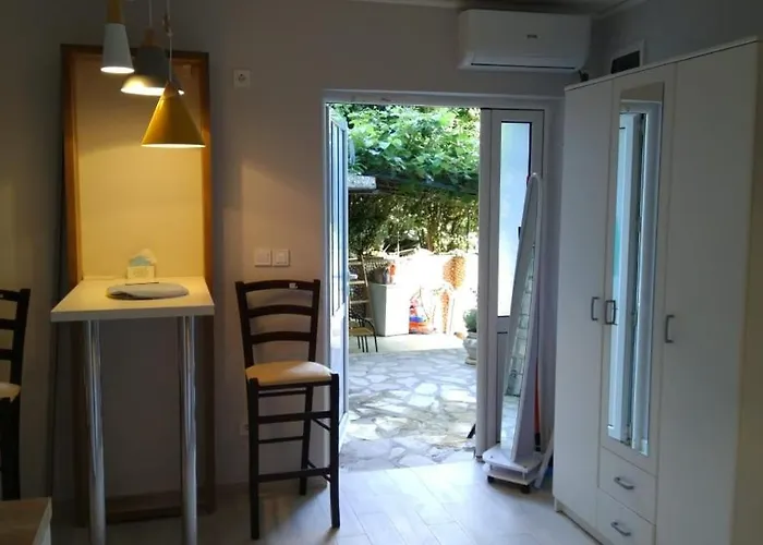 Apartman Lola Igalo 29 Decembar Br 6