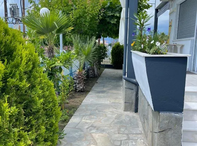 Artemis Hotel Apartments