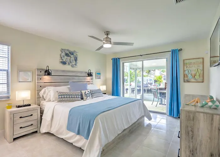 Boat Owner'S Paradise: Jensen Beach Home W/ Dock!