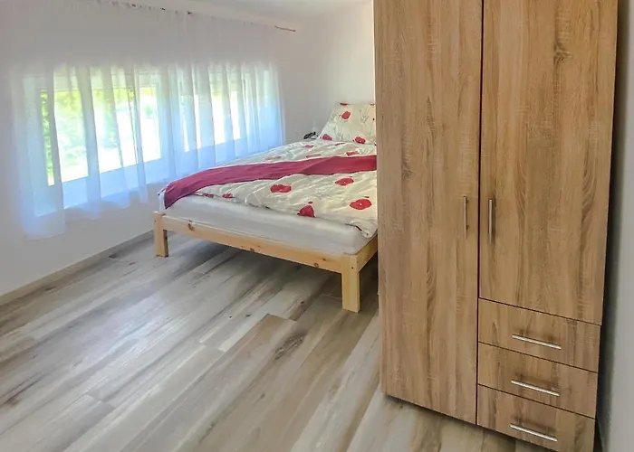 Feda Apartmanhaz