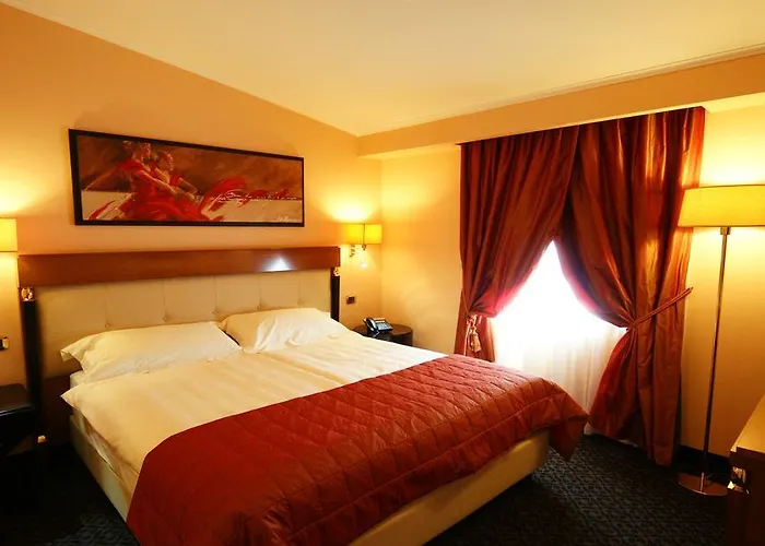 Bram Hotel