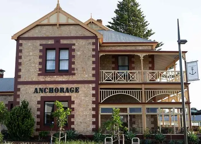 Anchorage Seafront Hotel